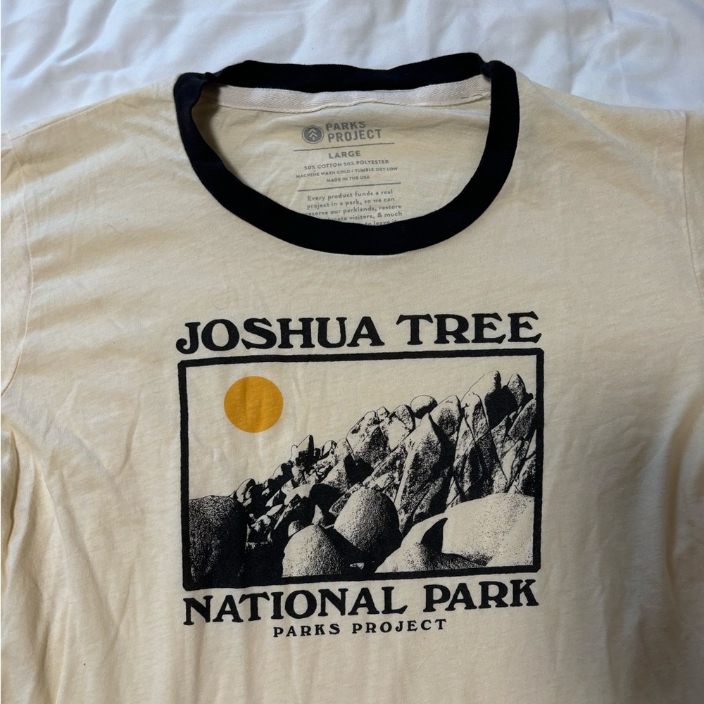 Vintage Style Joshua Tree National Park Ringer Tee NWOT